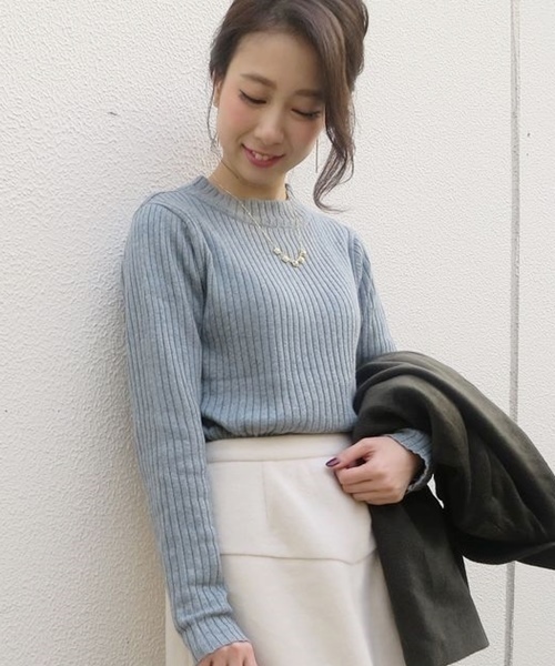 Chico（チコ）の「【who's who Chico】ハイネックリブニット（ニット/セーター・レディース・アイボリー/ベージュ/ブラック/グレー・FREE）」の4枚目の写真