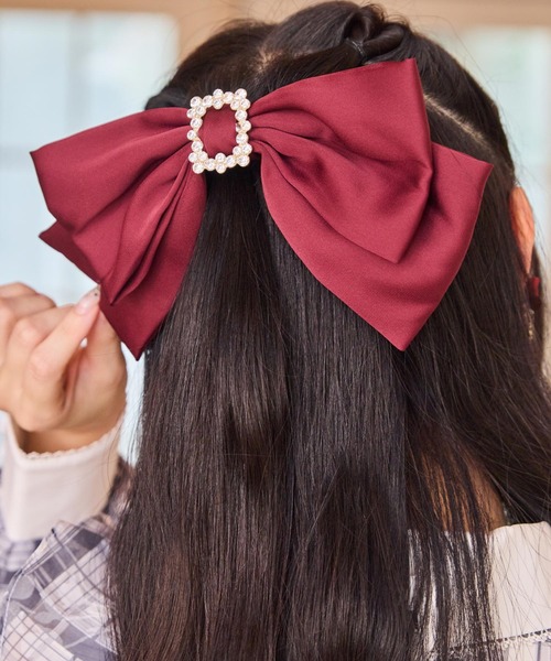 ROJITA（ロジータ）の「スクエアビジュBIGリボンバレッタ（バレッタ/ヘアクリップ・レディース・ホワイト/ピンク/ボルドー/ブラック・FREE）」の12枚目の写真