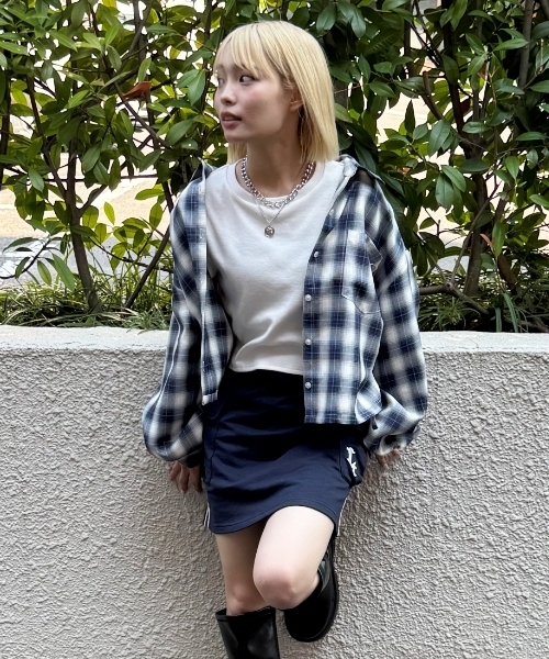 LOVETOXIC(ラブトキシック)の「【LTXC】インナーつきチェックシャツ(アンサンブル・キッズ・ブラック/エンジ/ネイビー・S:140cm/130cm/L:160cm/M:150cm)」の3枚目の写真