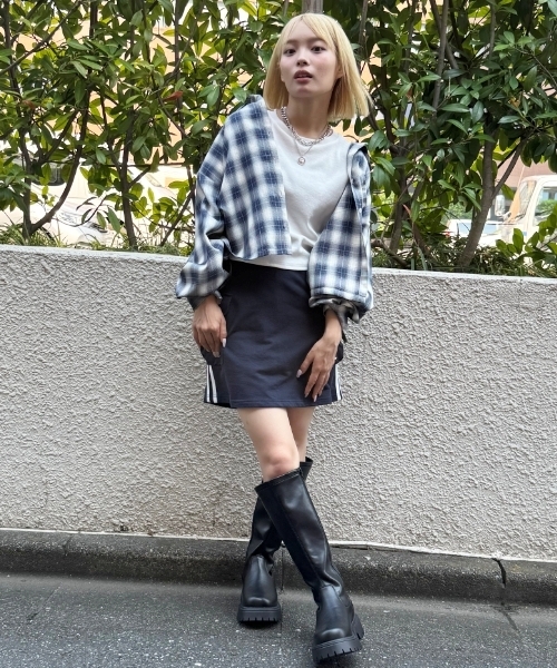 LOVETOXIC(ラブトキシック)の「【LTXC】インナーつきチェックシャツ(アンサンブル・キッズ・ブラック/エンジ/ネイビー・S:140cm/130cm/L:160cm/M:150cm)」の12枚目の写真