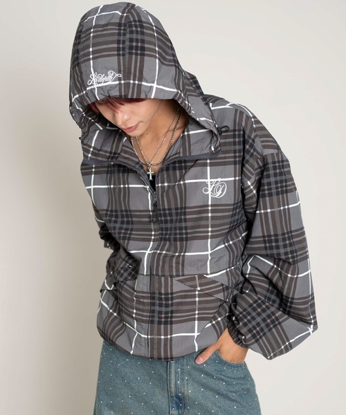 LTR DEPTH（レイターデプス）の「LTR DEPTH/チェックロゴフードブルゾン（ブルゾン・メンズ・ブラック系その他/ピンク系その他・MEDIUM/LARGE）」の9枚目の写真