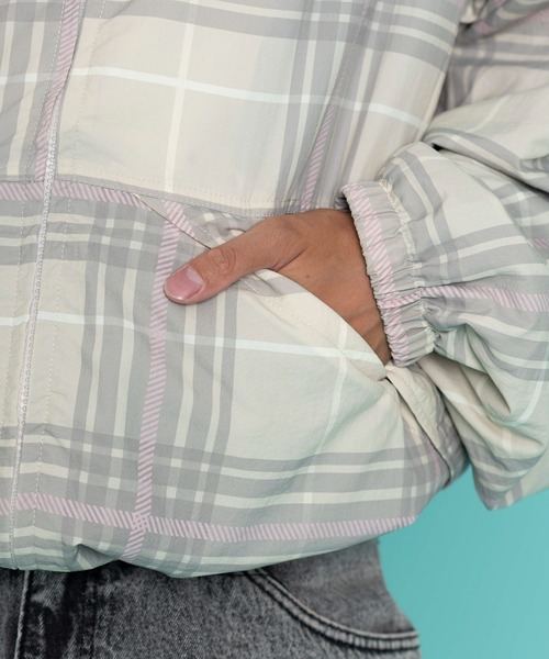 LTR DEPTH（レイターデプス）の「LTR DEPTH/チェックロゴフードブルゾン（ブルゾン・メンズ・ブラック系その他/ピンク系その他・MEDIUM/LARGE）」の21枚目の写真