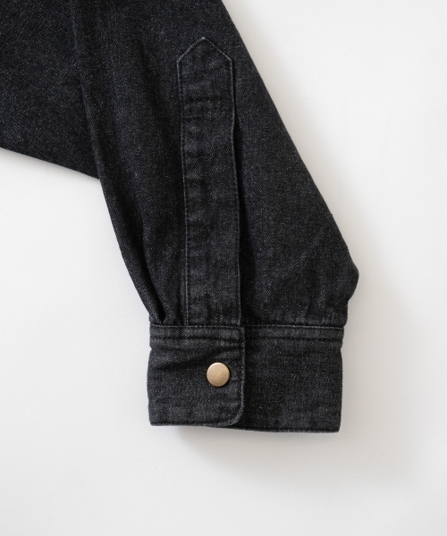 GLAZOS（グラソス）の「デニムシャツ（シャツ/ブラウス・キッズ・ダークブルー/ブラック・160cm/170cm/150cm）」の4枚目の写真