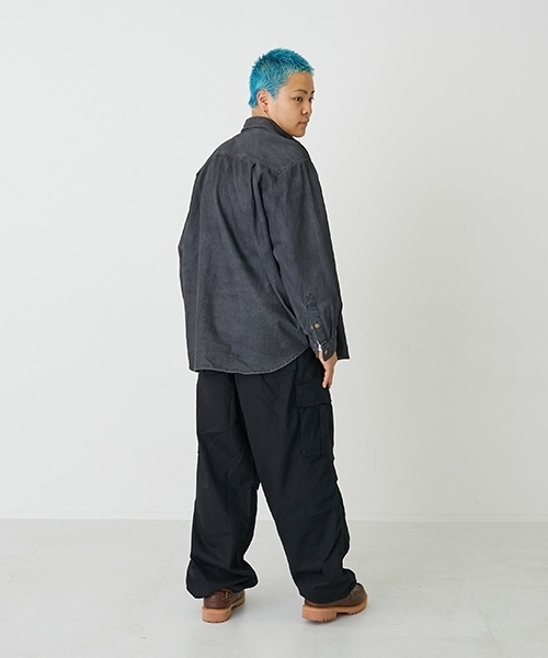 GLAZOS（グラソス）の「デニムシャツ（シャツ/ブラウス・キッズ・ダークブルー/ブラック・160cm/170cm/150cm）」の11枚目の写真