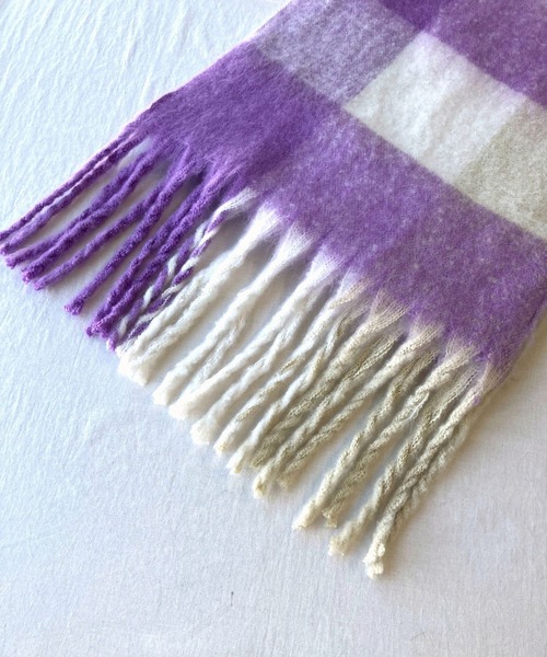 Q(キュー)の「ボリュームチェックマフラー(マフラー・レディース・パープル系その他/ブルー系その他・ONE SIZE)」の6枚目の写真