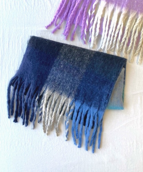 Q(キュー)の「ボリュームチェックマフラー(マフラー・レディース・パープル系その他/ブルー系その他・ONE SIZE)」の11枚目の写真