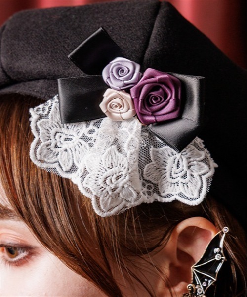 axes femme（アクシーズファム）の「巻きバラブローチ付きベレー（ハンチング/ベレー帽・レディース・ブラック/ワイン/ベージュ・FREE）」の4枚目の写真