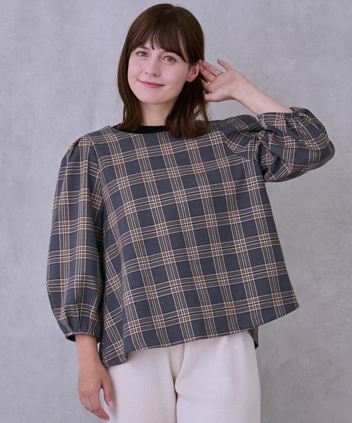 petit main LIEN（プティマインリアン）の「【親子リンク】前後2WAYプルオーバー（シャツ/ブラウス・レディース・ライトベージュ/カラフル/ネイビー・F）」の3枚目の写真