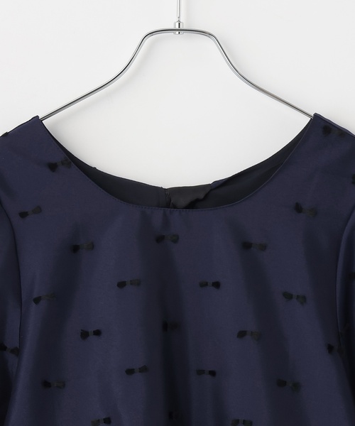 petit main LIEN（プティマインリアン）の「【親子リンク】前後2WAYプルオーバー（シャツ/ブラウス・レディース・ライトベージュ/カラフル/ネイビー・F）」の17枚目の写真