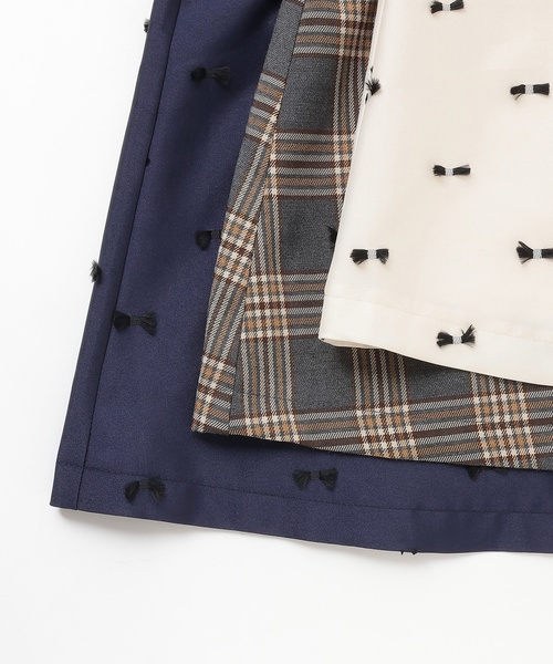 petit main LIEN（プティマインリアン）の「【親子リンク】前後2WAYプルオーバー（シャツ/ブラウス・レディース・ライトベージュ/カラフル/ネイビー・F）」の19枚目の写真