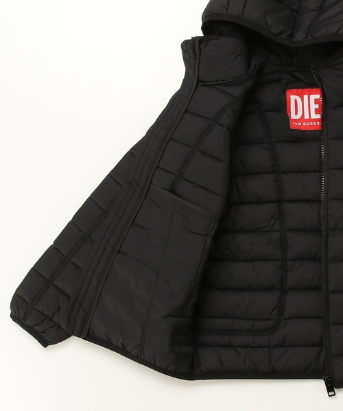 DIESEL(ディーゼル)の「キッズ パファージャケット JWSTONE(ブルゾン・キッズ・ブラック・16Y/8Y/6Y/10Y/12Y/14Y/4Y)」の6枚目の写真