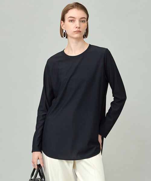 ICB(アイシービー)の「ライトトリコット バックスリット入り長袖プルオーバー(Tシャツ/カットソー・レディース・アイボリー系/ブラック系・X-SMALL/SMALL/MEDIUM)」の1枚目の写真