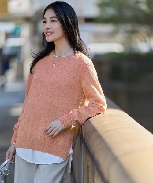 ICB(アイシービー)の「ライトトリコット バックスリット入り長袖プルオーバー(Tシャツ/カットソー・レディース・アイボリー系/ブラック系・X-SMALL/SMALL/MEDIUM)」の2枚目の写真