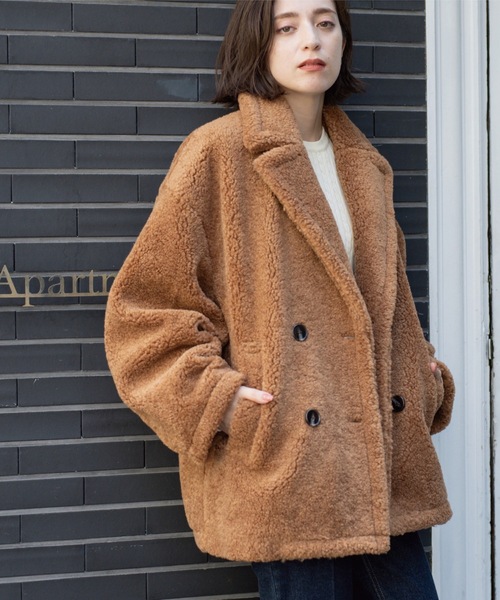 OPAQUE.CLIP（オペークドットクリップ）の「フェイクボア コクーンPコート（ピーコート・レディース・ダークグレー/キャメル/ブラウン系・00）」の17枚目の写真