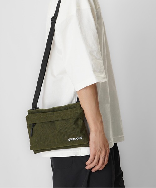 WESTBOY(ウエストボーイ)の「スリムラインサコッシュバッグ WO25W2BG02【WB ORIGINALS】【2025AW】(ショルダーバッグ・メンズ・グリーン/ブラック・FREE)」の14枚目の写真