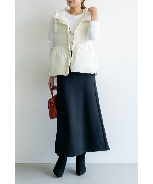 M.deux(エムドゥ)の「タフタペプラムベスト(ベスト・レディース・ブラック・MEDIUM)」の3枚目の写真