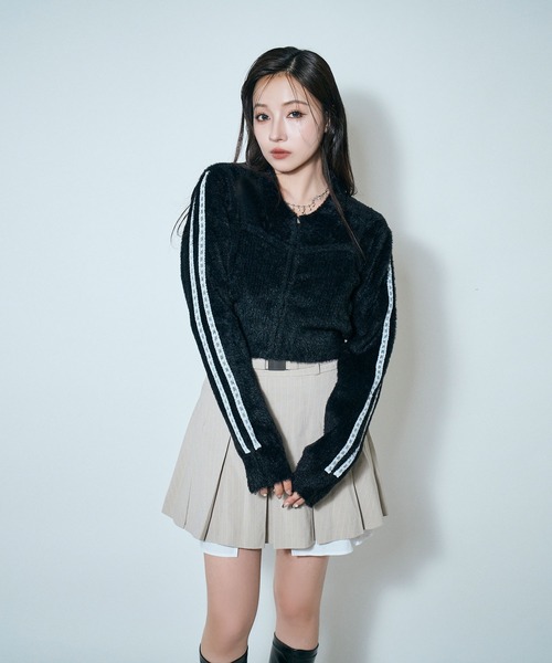 ANDGEEBEE（アンジービー）の「レースビスチェニット（ニット/セーター・レディース・アイボリー/ブラック・FREE）」の21枚目の写真