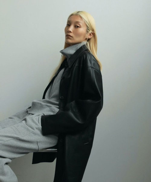 anuke(アンヌーク)の「anuke Ecoleather Over Jacket(その他アウター・レディース・ダークブラウン/ブラック・38/36)」の10枚目の写真