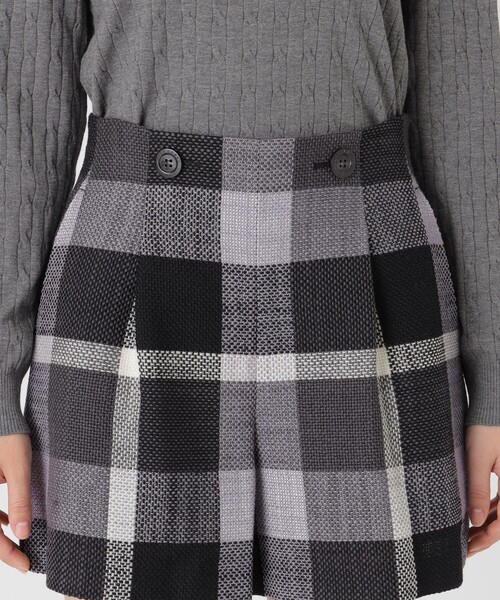 BLUE LABEL CRESTBRIDGE(ブルーレーベルクレストブリッジ)の「クレストブリッジチェックスラブプリペラキュロットパンツ(その他パンツ・レディース・ブラック/レッド/イエロー系その他3・36/38)」の7枚目の写真