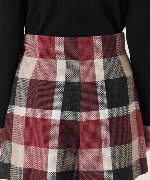 BLUE LABEL CRESTBRIDGE(ブルーレーベルクレストブリッジ)の「クレストブリッジチェックスラブプリペラキュロットパンツ(その他パンツ・レディース・ブラック/レッド/イエロー系その他3・36/38)」の15枚目の写真