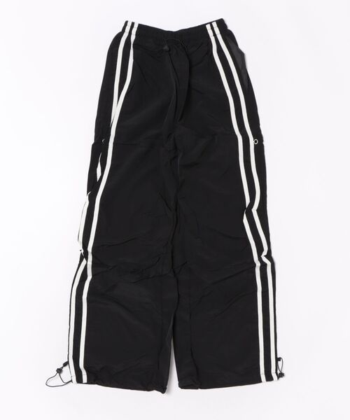 NO WAY(ノーウェイ)の「/サイドライン トラックパンツ/(その他パンツ・メンズ・チャコールグレー/ブラック・LARGE/MEDIUM)」の1枚目の写真