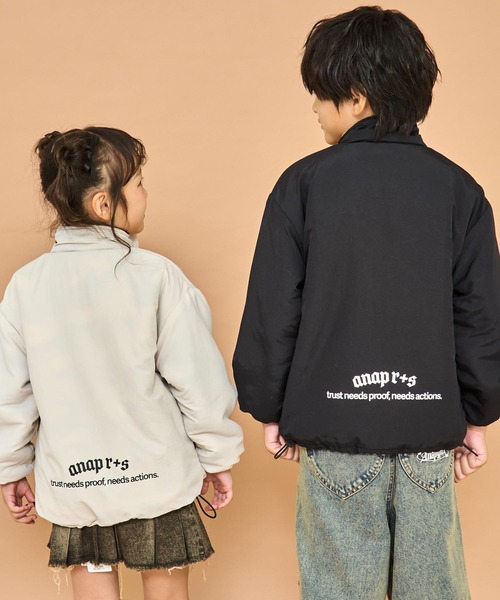 ANAP kids（アナップキッズ）の「撥水加工リバーシブルボアブルゾン【ジュニアお揃い】（ブルゾン・キッズ・ブラック/ベージュ/ネイビー・130/120/110）」の21枚目の写真