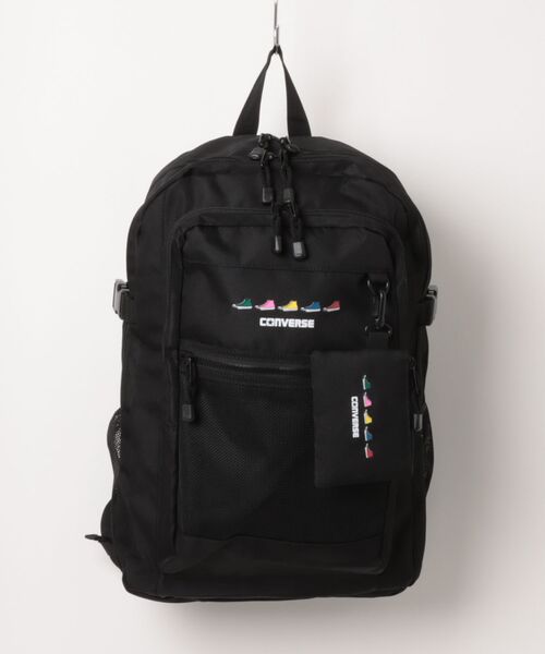 CONVERSE（コンバース）の「【CONVERSE/コンバース】【取り外しポーチ付・30L】スニーカープリント バックパック 大容量リュック PCスリーブ（バックパック/リュック・メンズ・ホワイト/ブラック・FREE）」の2枚目の写真