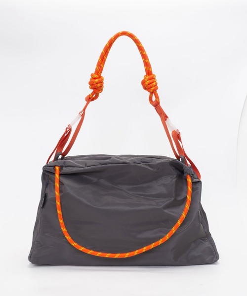 SVEC（シュベック）の「ロープストラップ ショルダーバッグ（ショルダーバッグ・レディース・イエロー/ブルー/グレー/ピンク/カーキ/ネイビー/ライトブルー/ブラック/ホワイト・FREE）」の4枚目の写真