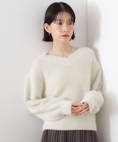 THE SHOP TK (ザ ショップ ティーケー )の「【洗える】上品にきらめく フェザーラメニット(ニット/セーター・レディース・アイボリー/スミクロ/ナチュラル/ワインレッド・12/13)」の5枚目の写真