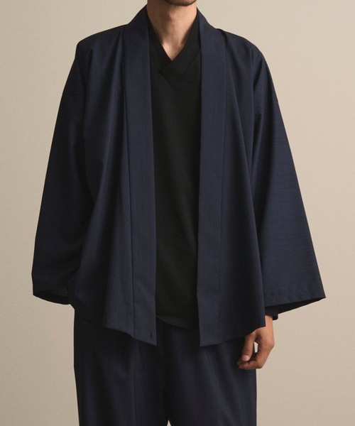 和ROBE（ワローブ）の「2025年秋冬の和ROBE / WA Y SHIRT（カーディガン/ボレロ・メンズ・ネイビー/グレー・2/3）」の11枚目の写真