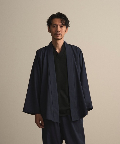 和ROBE（ワローブ）の「2025年秋冬の和ROBE / WA Y SHIRT（カーディガン/ボレロ・メンズ・ネイビー/グレー・2/3）」の12枚目の写真