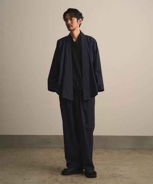和ROBE（ワローブ）の「2025年秋冬の和ROBE / WA Y SHIRT（カーディガン/ボレロ・メンズ・ネイビー/グレー・2/3）」の15枚目の写真