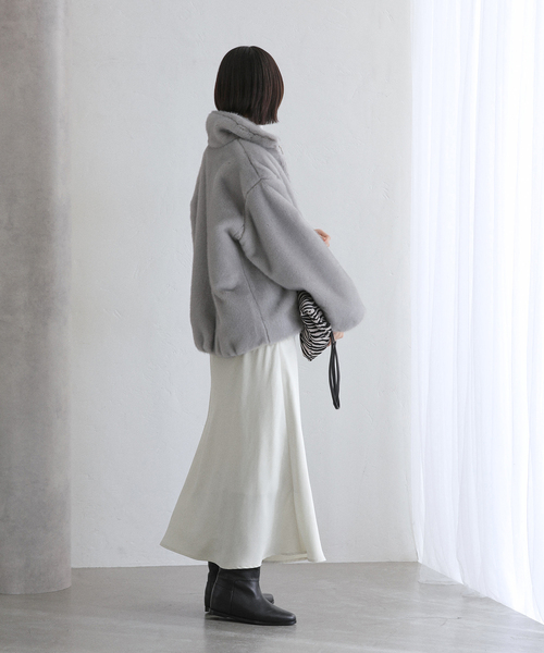 La TOTALITE（ラトータリテ）の「【洗える】フェイクファージップコート（その他アウター・レディース・タン/チャコールグレー・36/38）」の4枚目の写真