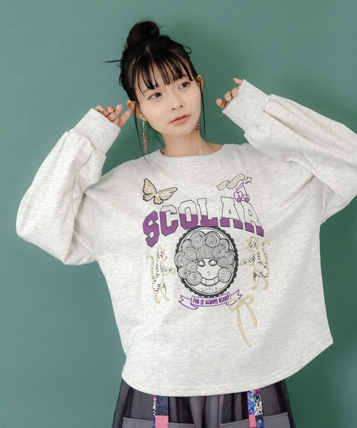 ScoLar(スカラー)の「153698:スカラーちゃん×トラ×蝶刺繍 ミニ裏毛プルオーバー(Tシャツ/カットソー・レディース・ブラック/杢グレー/グリーン・M)」の5枚目の写真