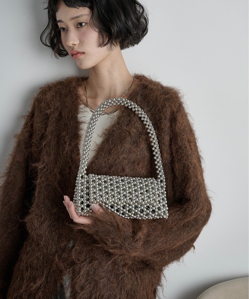 THE YOn(ザヨン)の「ビーズデザインパーティーバッグ(ショルダーバッグ・レディース・シルバー/アンティークシルバー・FREE)」の2枚目の写真