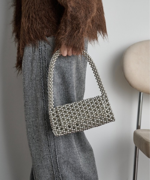 THE YOn(ザヨン)の「ビーズデザインパーティーバッグ(ショルダーバッグ・レディース・シルバー/アンティークシルバー・FREE)」の12枚目の写真