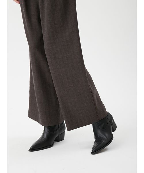 Mila Owen（ミラオーウェン）の「ウエストゴムヘリンボーンイージーパンツ（その他パンツ・レディース・グレー/ブラウン・0/00/1）」の8枚目の写真