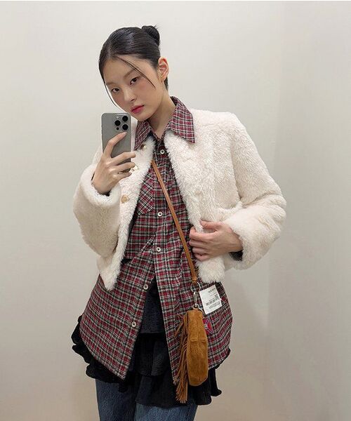 MUSINSA STANDARD WOMAN（ムシンサスタンダードウーマン）の「ウィメンズルーズトラペーズバンディングデニムパンツ[ミディアムインディゴ]（デニムパンツ・レディース・その他・30/24/26/28）」の6枚目の写真