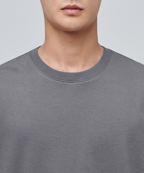 MUSINSA STANDARD（ムシンサスタンダード）の「リラックスドスリーブレストップ [グレー]（Tシャツ/カットソー・メンズ・その他・SMALL/LARGE/MEDIUM）」の4枚目の写真
