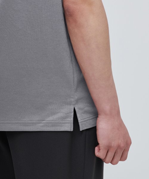 MUSINSA STANDARD（ムシンサスタンダード）の「リラックスドスリーブレストップ [グレー]（Tシャツ/カットソー・メンズ・その他・SMALL/LARGE/MEDIUM）」の7枚目の写真