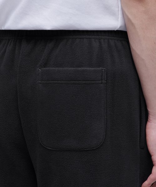 MUSINSA STANDARD（ムシンサスタンダード）の「ポーラフリースバリアブルラウンジスウェットパンツ[ブラック]（スウェットパンツ・メンズ・その他・SMALL/MEDIUM/LARGE/X-LARGE/XX-LARGE）」の7枚目の写真