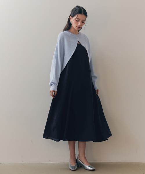 ZEROSTREET（ゼロストリート）の「[2カラー] フラッフィーフレアワンピース（ワンピース・レディース・ネイビー/ブラック・SMALL/MEDIUM）」の4枚目の写真