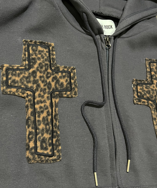 SK8ER ROCK（スケーターロック）の「Striking Cross Sweat Hood Zip-Up ((dark gray))（パーカー・レディース・その他・FREE）」の4枚目の写真