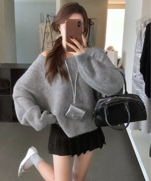kirakiraShop(キラキラショップ)の「バックリボン デザイン シャギー ニット(ニット/セーター・レディース・オフホワイト/グレー/パープル・FREE)」の11枚目の写真