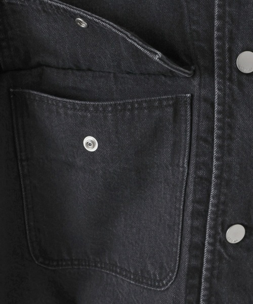 LOWRYS FARM(ローリーズファーム)の「【LFM(U)】デニムカバーオール 606933(デニムジャケット・メンズ・ホワイト/ブラック・MEDIUM/LARGE)」の9枚目の写真