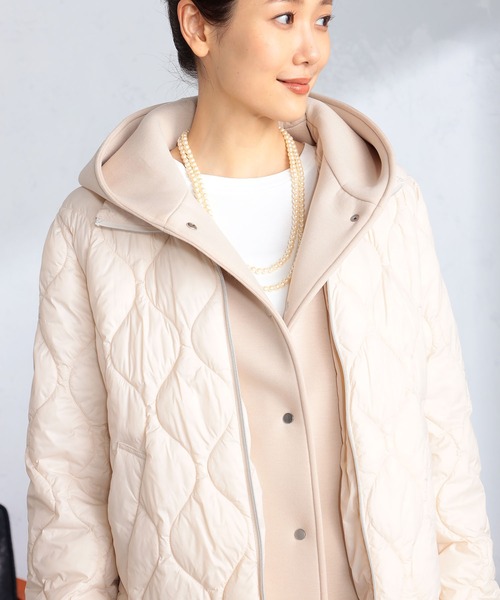 GALLORIA（ギャローリア）の「レイヤード風中綿キルトジャケット（その他アウター・レディース・ネイビー/オートミール・L/LL/M/S）」の4枚目の写真