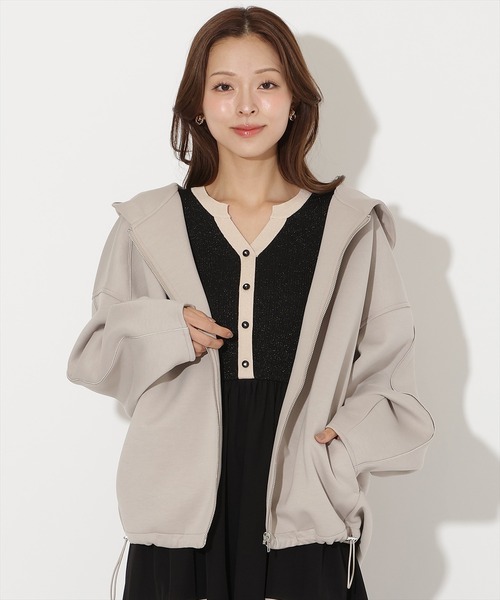 AND COUTURE（アンドクチュール）の「ダンボールポンチフードジップパーカー（パーカー・レディース・ブラック/ダークブラウン/ベージュ・FREE）」の3枚目の写真