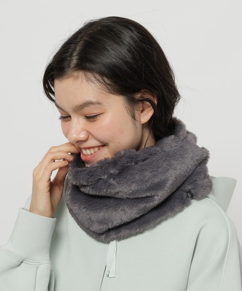 niko and...（ニコアンド）の「オリジナルフェイクファーネックウォーマー（ネックウォーマー/スヌード・レディース・チャコール/マスタード/モカ/ブルー/アイボリー/カーキ・0）」の2枚目の写真