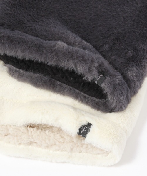 niko and...（ニコアンド）の「オリジナルフェイクファーネックウォーマー（ネックウォーマー/スヌード・レディース・チャコール/マスタード/モカ/ブルー/アイボリー/カーキ・0）」の15枚目の写真