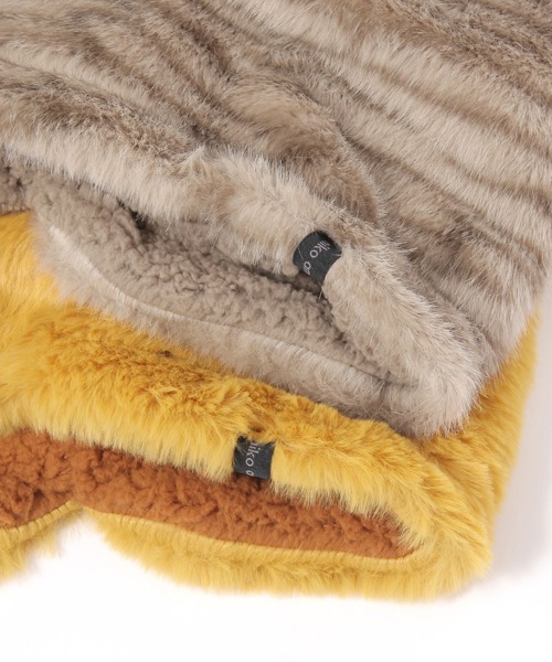 niko and...（ニコアンド）の「オリジナルフェイクファーネックウォーマー（ネックウォーマー/スヌード・レディース・チャコール/マスタード/モカ/ブルー/アイボリー/カーキ・0）」の16枚目の写真